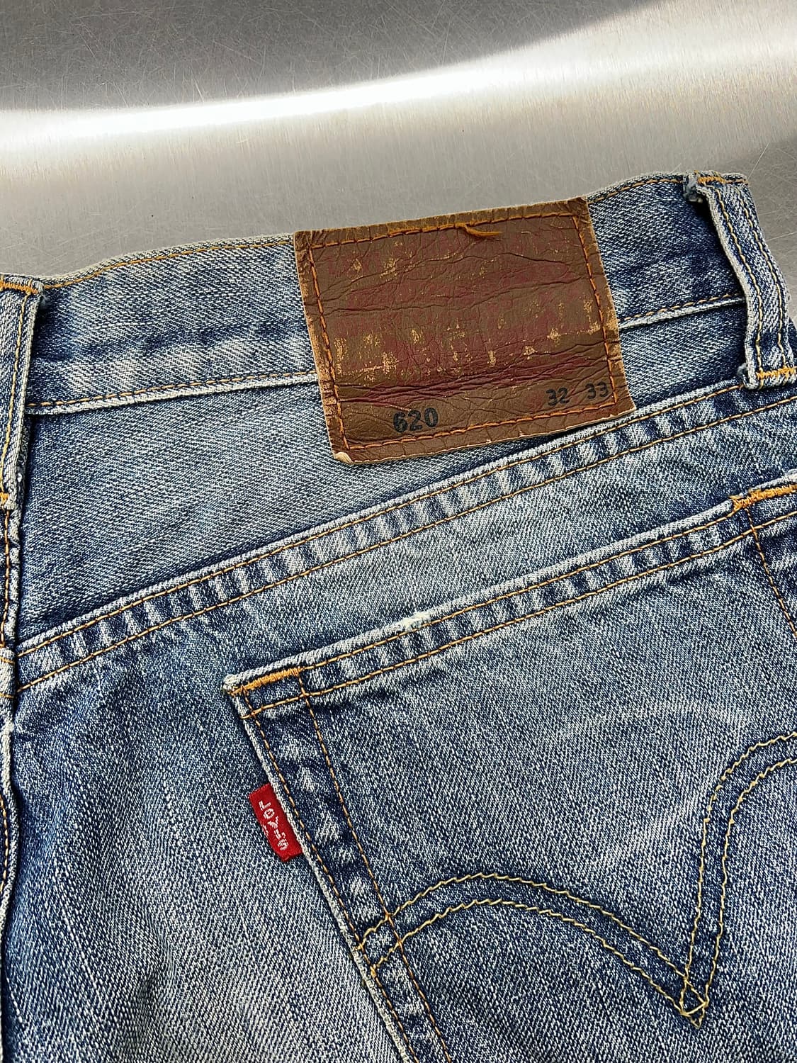 리바이스 620 워시드 테이퍼드 데님 팬츠 상품이미지10