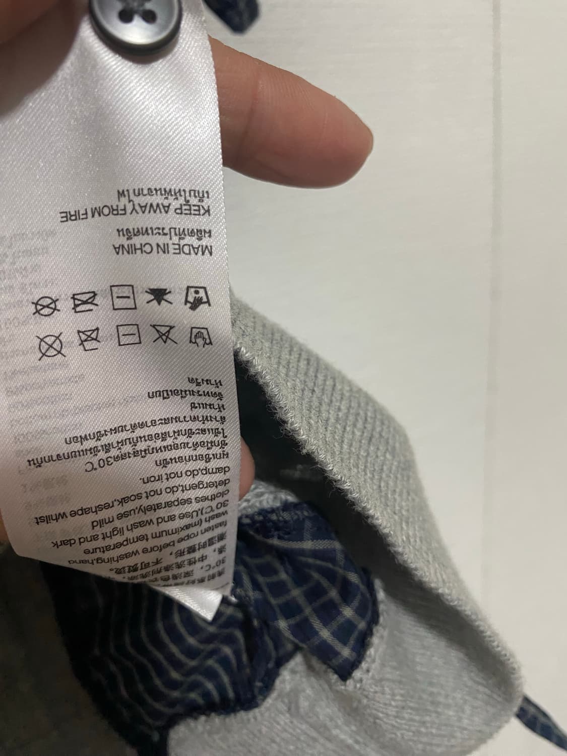 URBAN REVIVO 케이블 니트 일체형 블라우스 상품이미지4