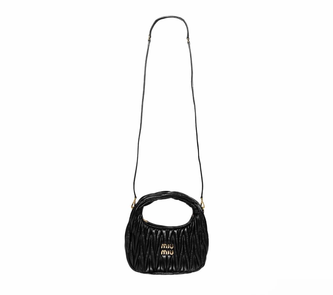 [S] 미우미우 여성 완더 마테라쎄 나파 가죽 숄더 호보백 블랙 스몰 상품이미지5