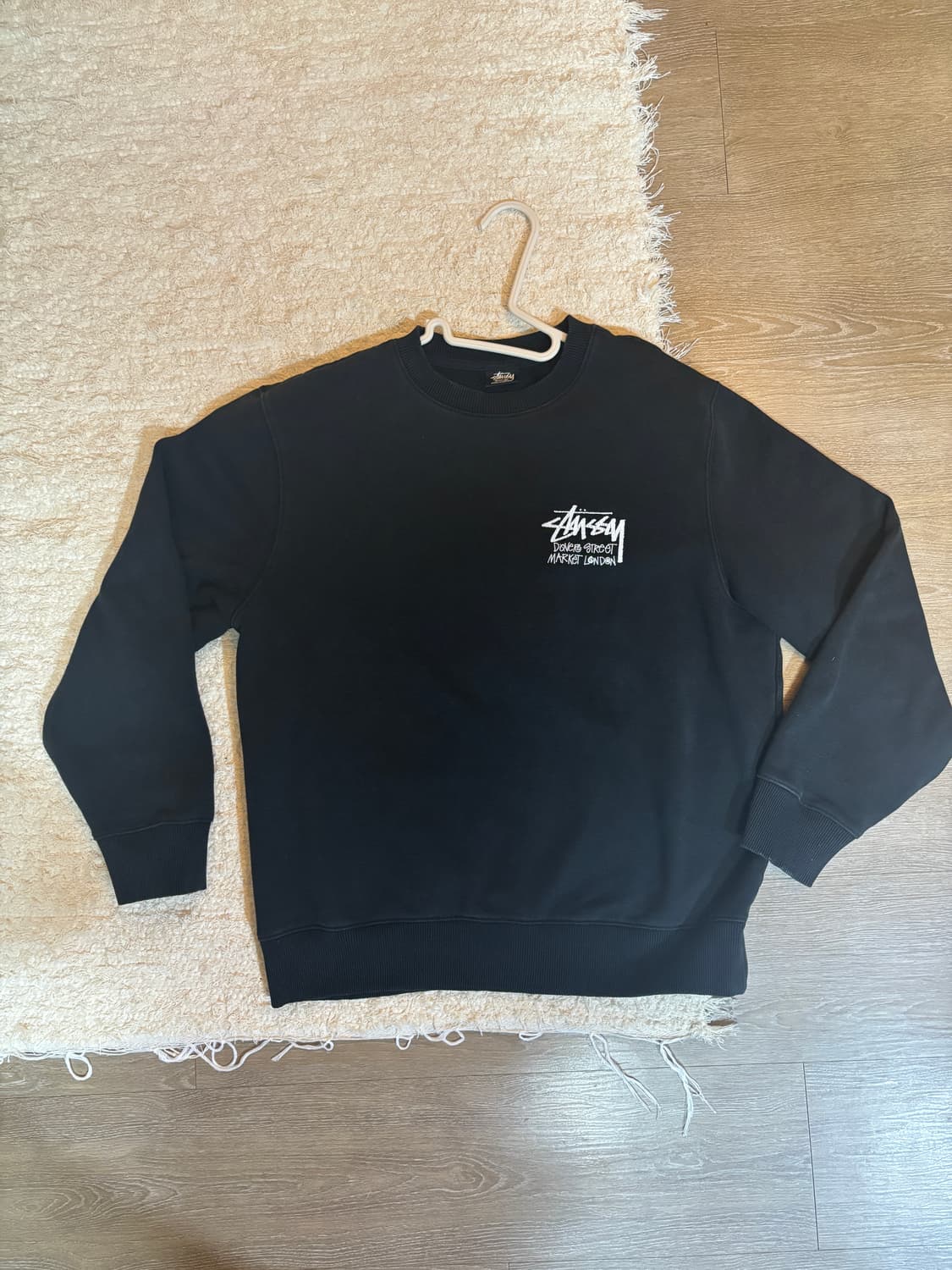 스투시 맨투맨 런던 m 상품이미지1