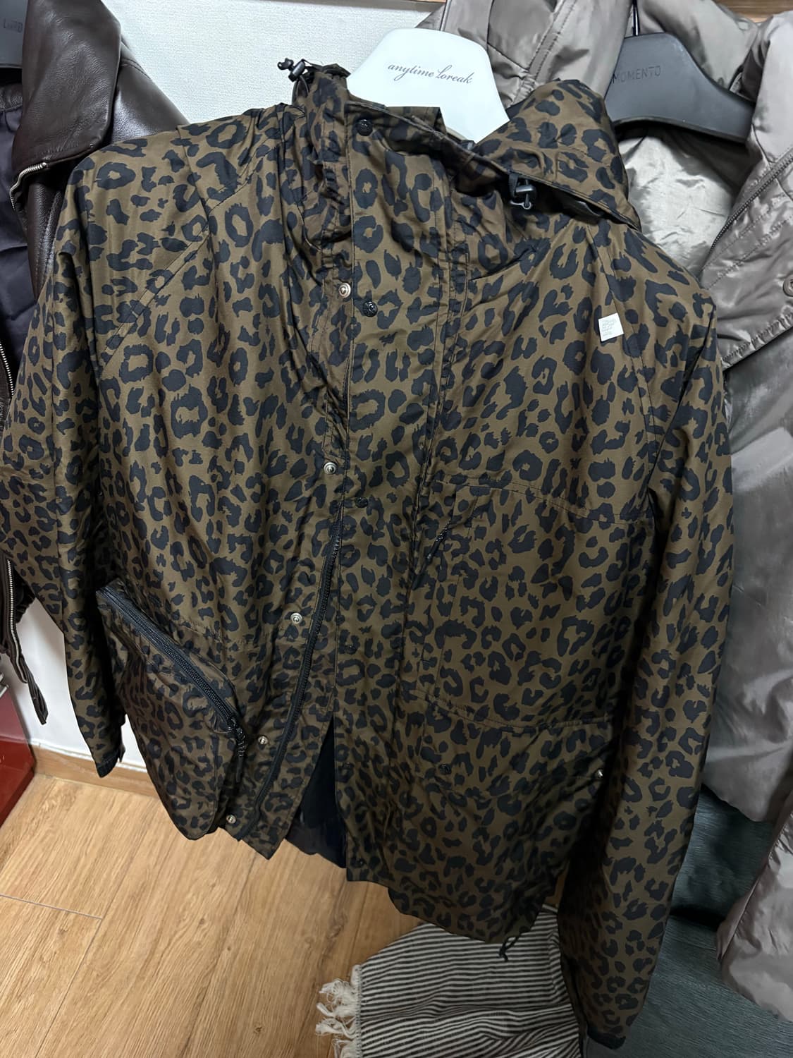 페치선데이 레오파드 바람막이 상품이미지1