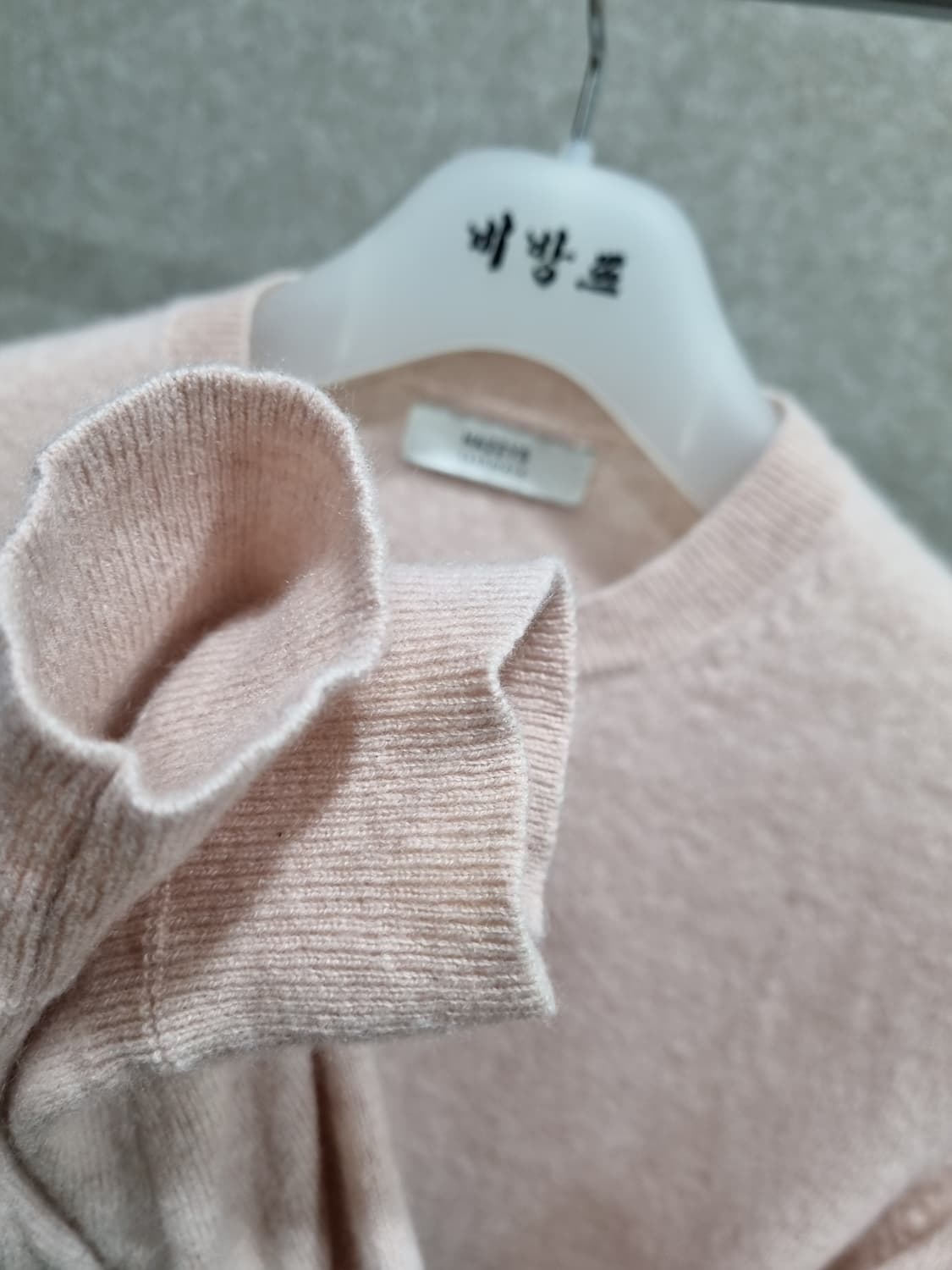 여성 85 헤지스 캐시미어 니트 긴팔 상품이미지3