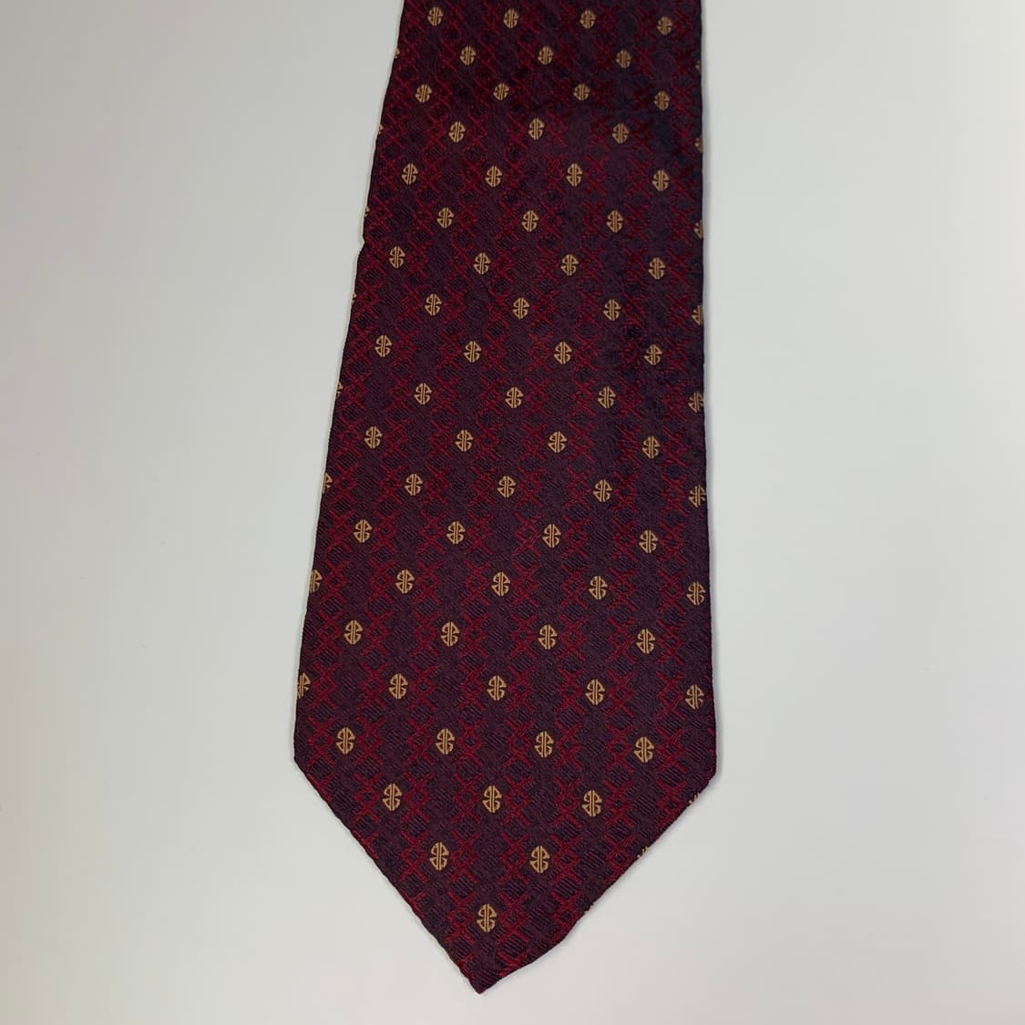 버버리(BURBERRY) 레드버건디컬러 신형라벨 100실크 명품넥타이 상품이미지10