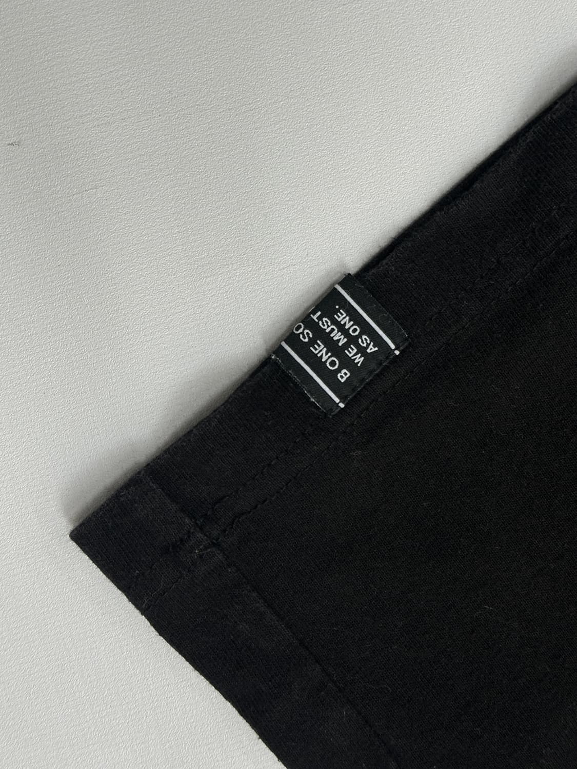 B-ONE-SOUL Y2K 스트릿 캐릭터 프린팅 힙합 덕 블랙 반팔티셔츠 상품이미지5