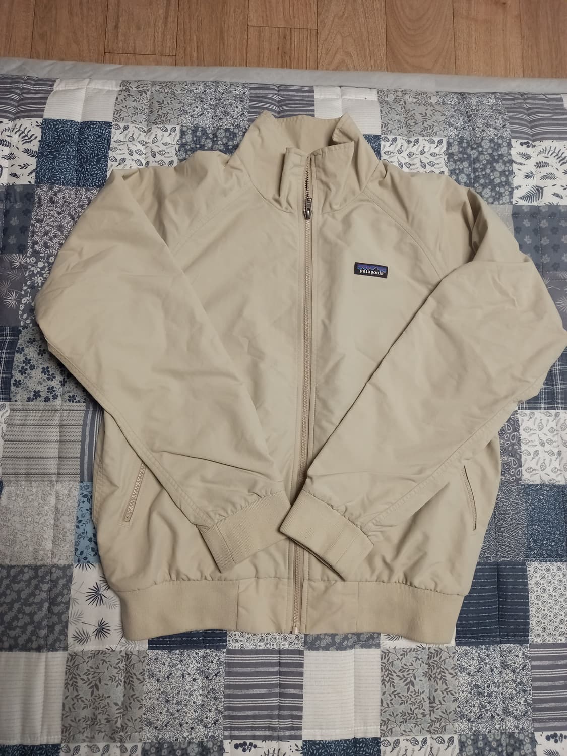 파타고니아 바람막이 점퍼   M 상품이미지1