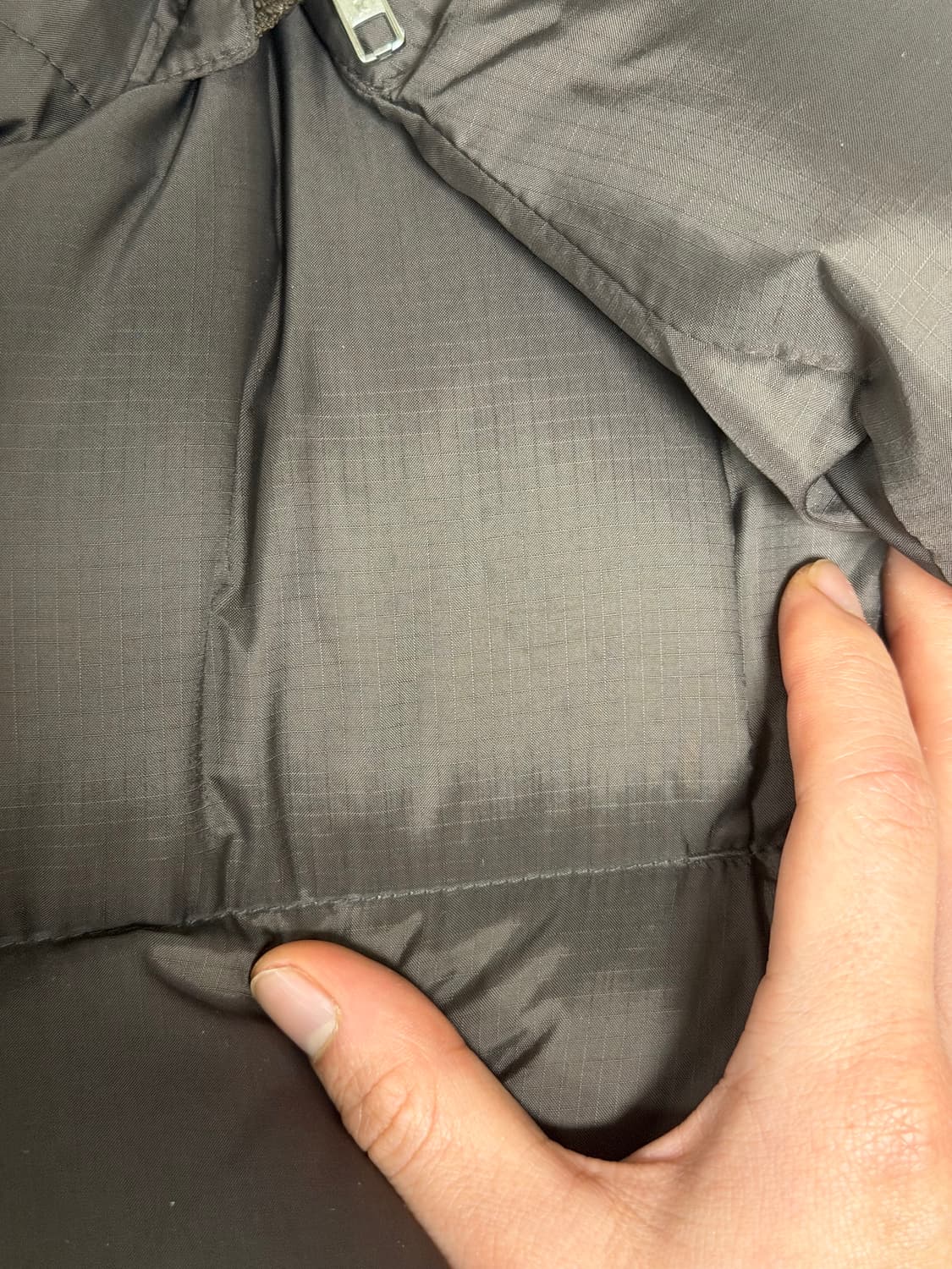 유스 23fw 패딩 상품이미지5