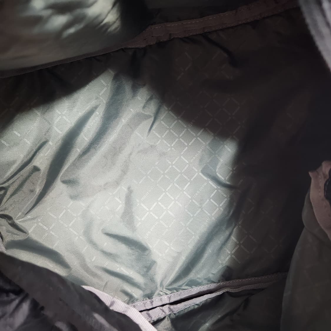 J426 몽벨 토트백 운동가방 상품이미지4