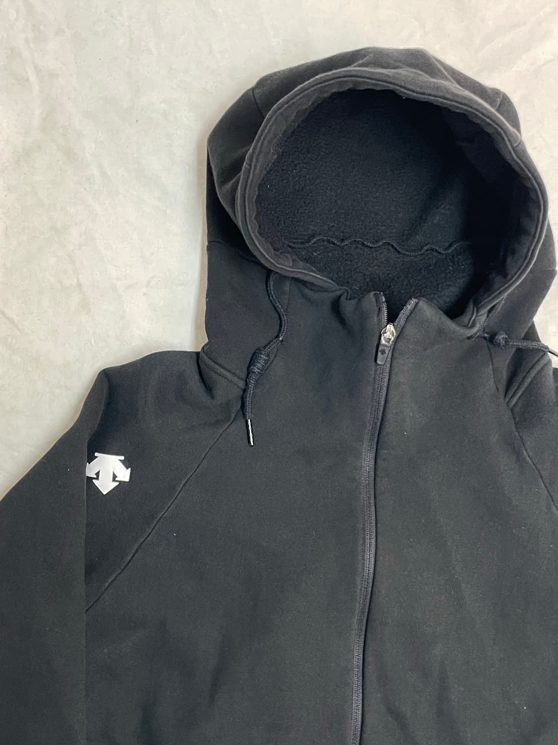 데상트 후드집업  상품이미지2