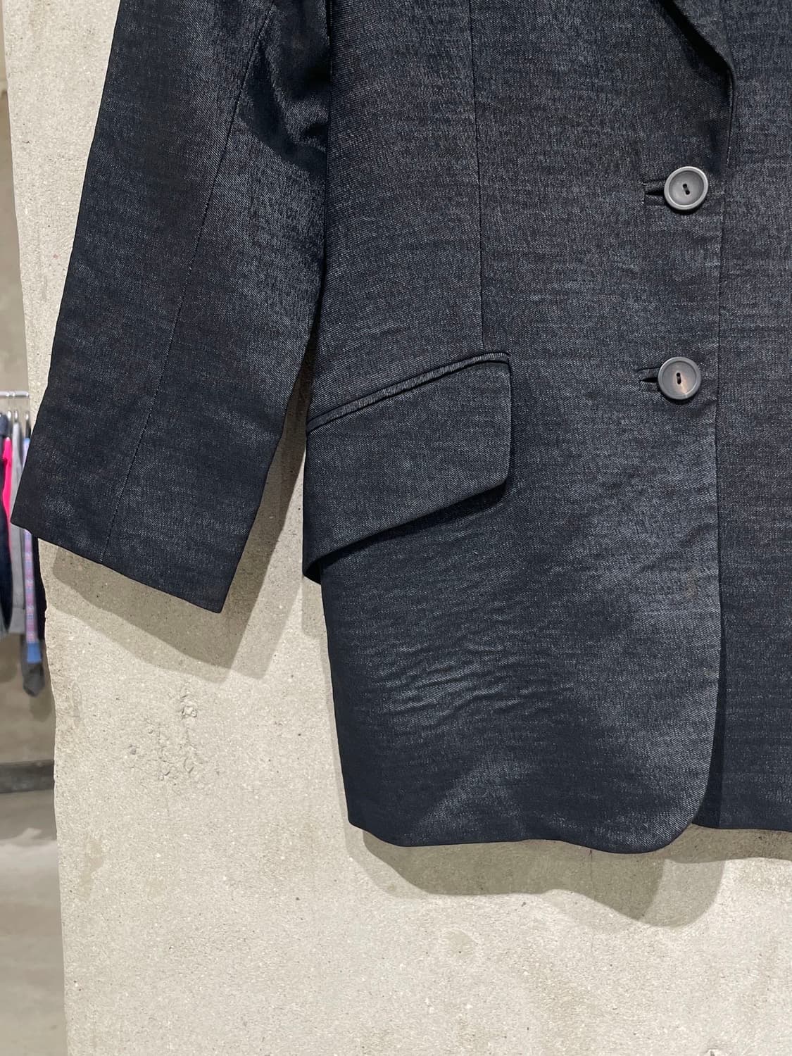 구찌 블랙 클래식 울 혼방 2B 블레이저 상품이미지4