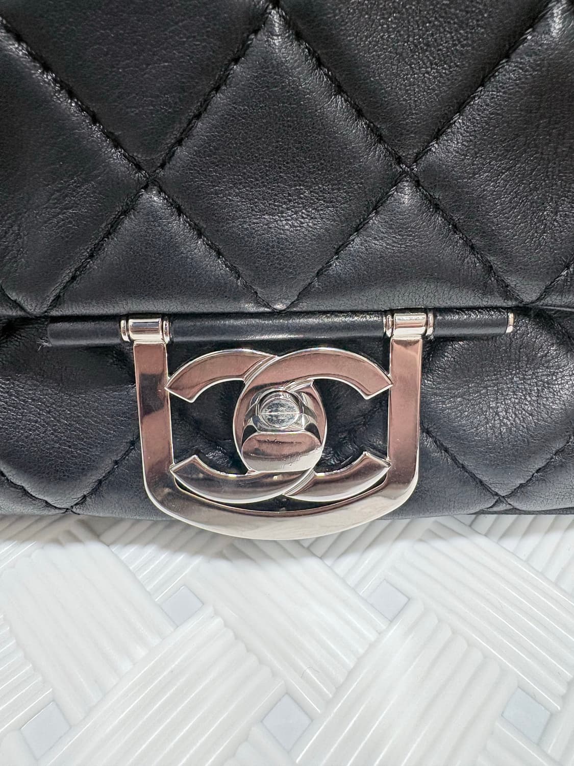 급처) 정품 샤넬 캐비어 램스킨 플랩 숄더백kk54006736 해 상품이미지2