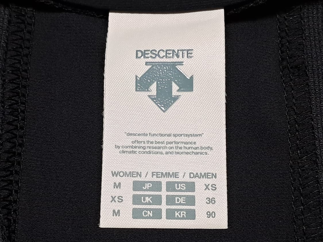 데상트 여성 런닝 집업 90 상품이미지6