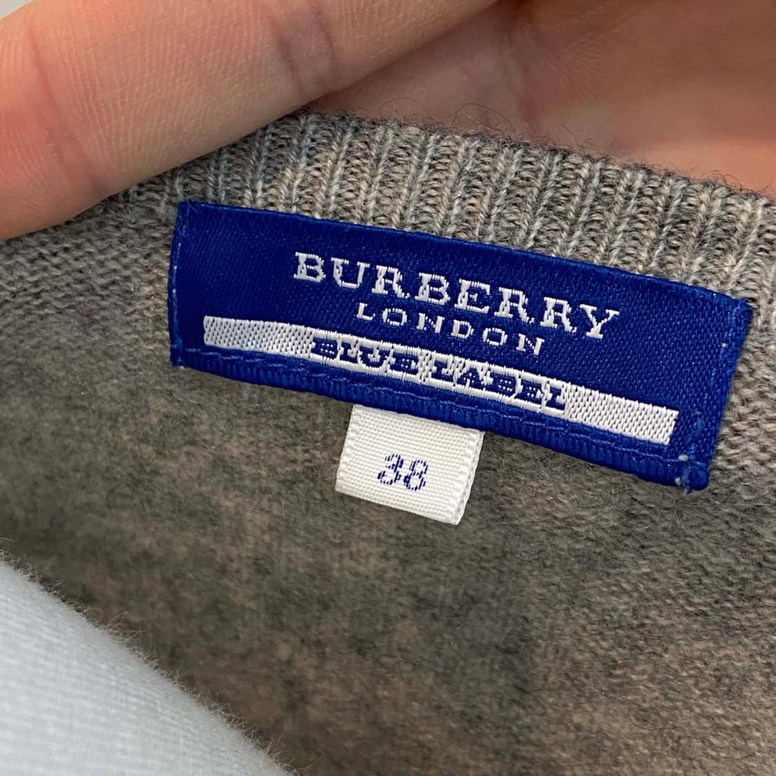 버버리 아가일 패턴 니트 반팔 상품이미지5