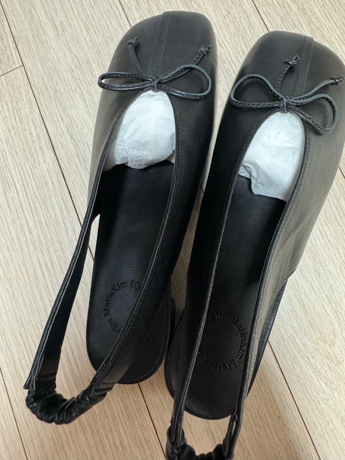 새상품) 마뗑킴 리본 디테일 슬링백 슈즈 블랙 245 상품이미지4