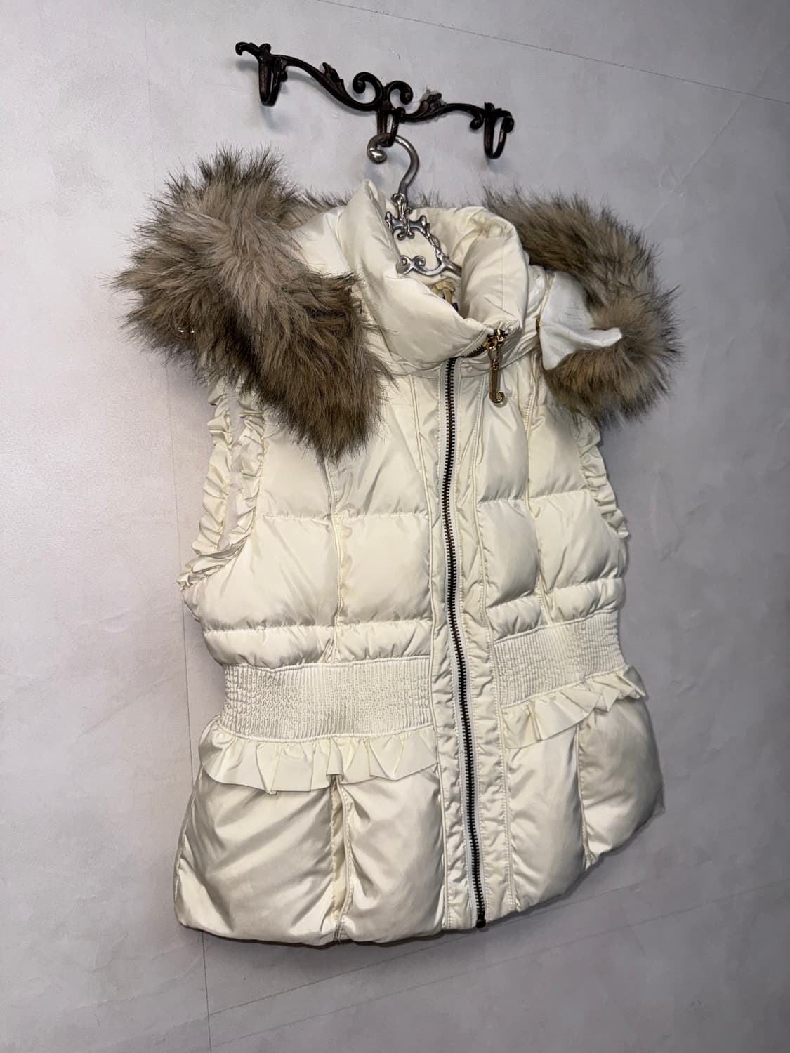 Juicy Couture fur hood padding vest 상품이미지2