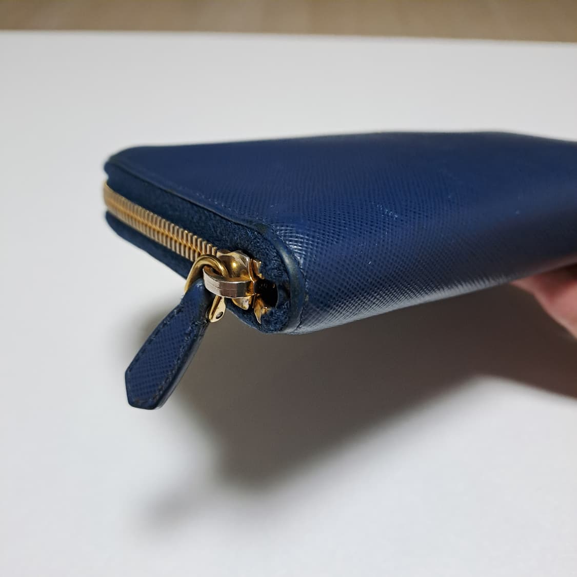 [100%/정품] 프라다 사피아노 지퍼 장지갑 네이비, 프라다지갑 상품이미지10