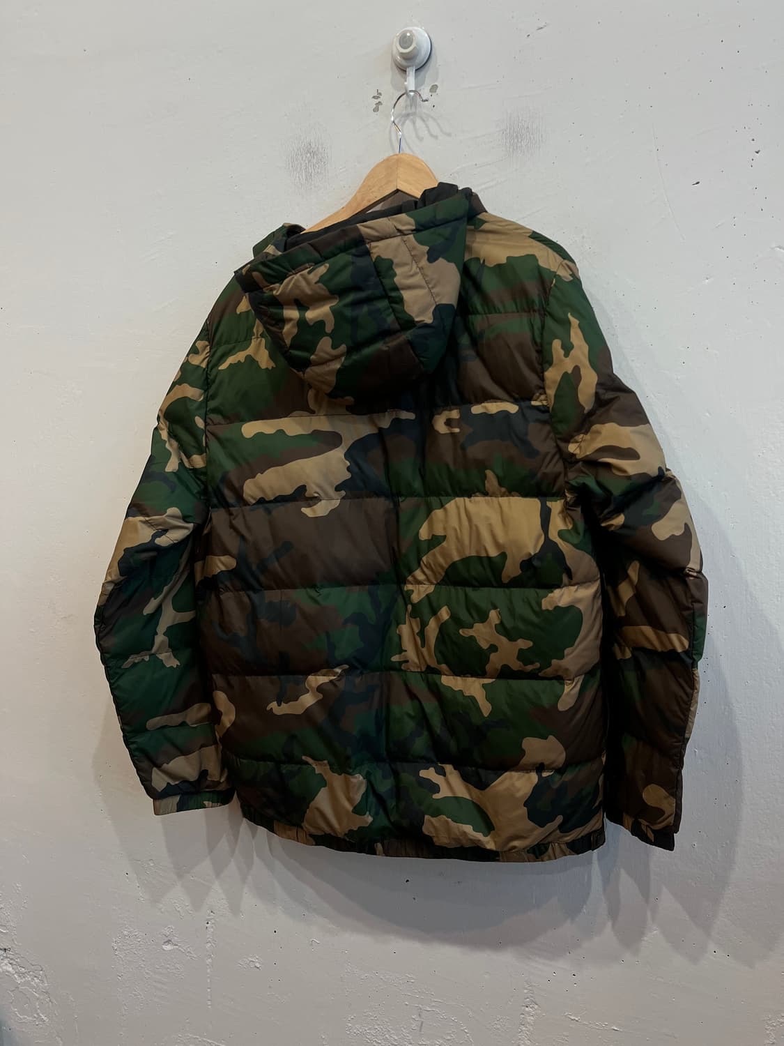 HUF 허프 카모플라쥬 아노락 패딩 L 상품이미지2