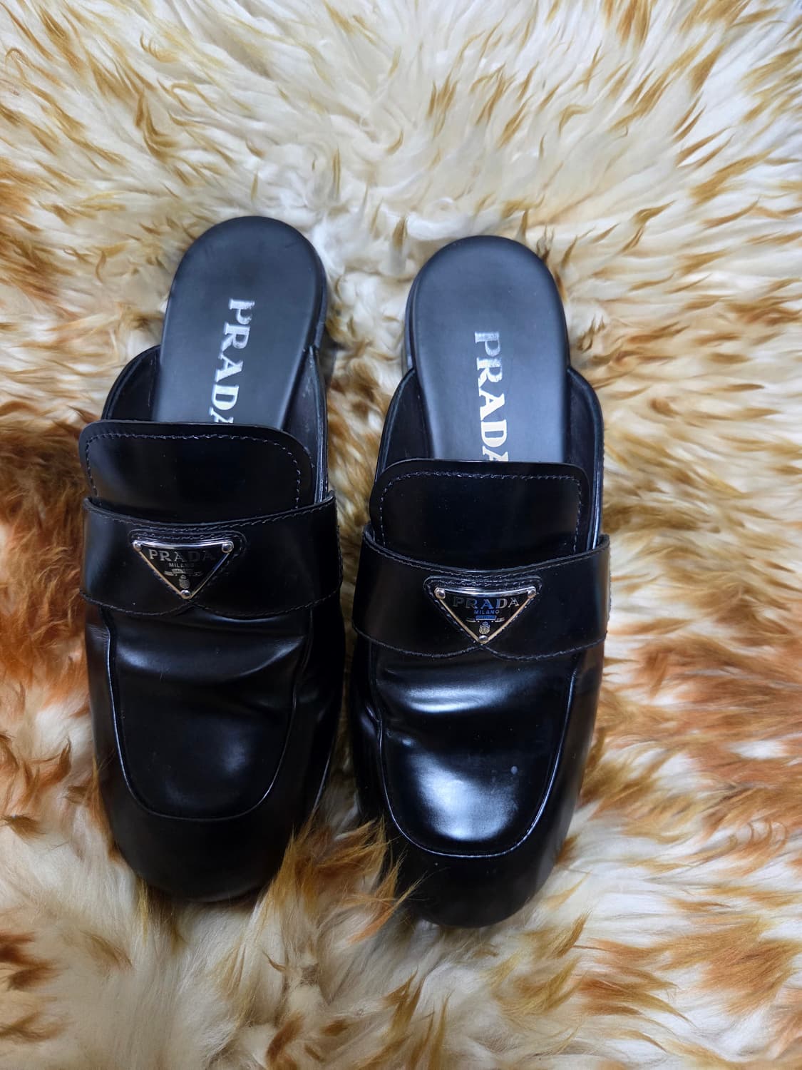 프라다 로퍼 슬리퍼  상품이미지1