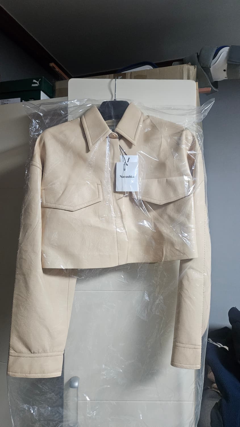 나누슈카 가죽자켓 레더점퍼 300만짜리 정품 신품 상품이미지5