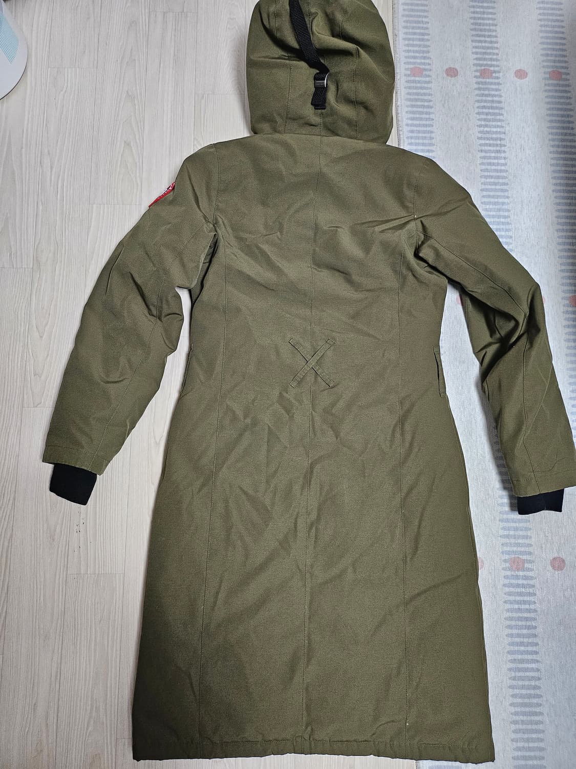 캐나다구스 여성 롱패딩 카키색 상품이미지5