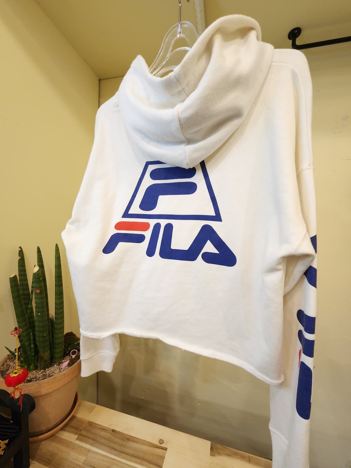 FlLA 숏 후드티 상품이미지2