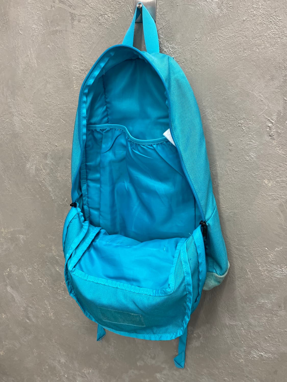 [39*52] Jansport 잔스포츠 스웨이드 바텀 백팩 상품이미지4