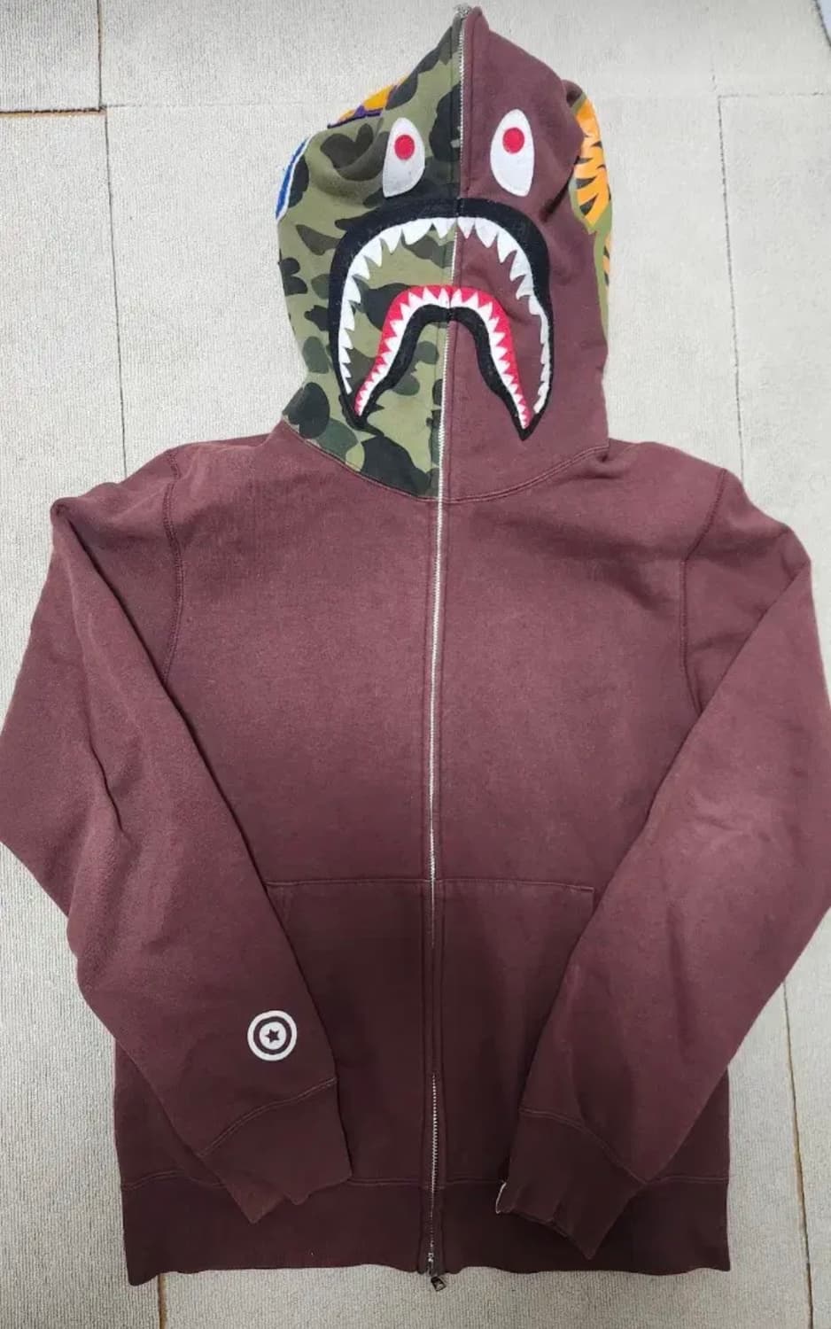 베이프 샤크후드 브라운 L 상품이미지1