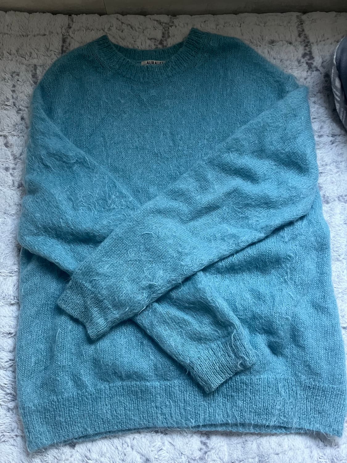 오라리 브러쉬드 슈퍼키드 모헤어니트 더콰이즈블루 상품이미지1