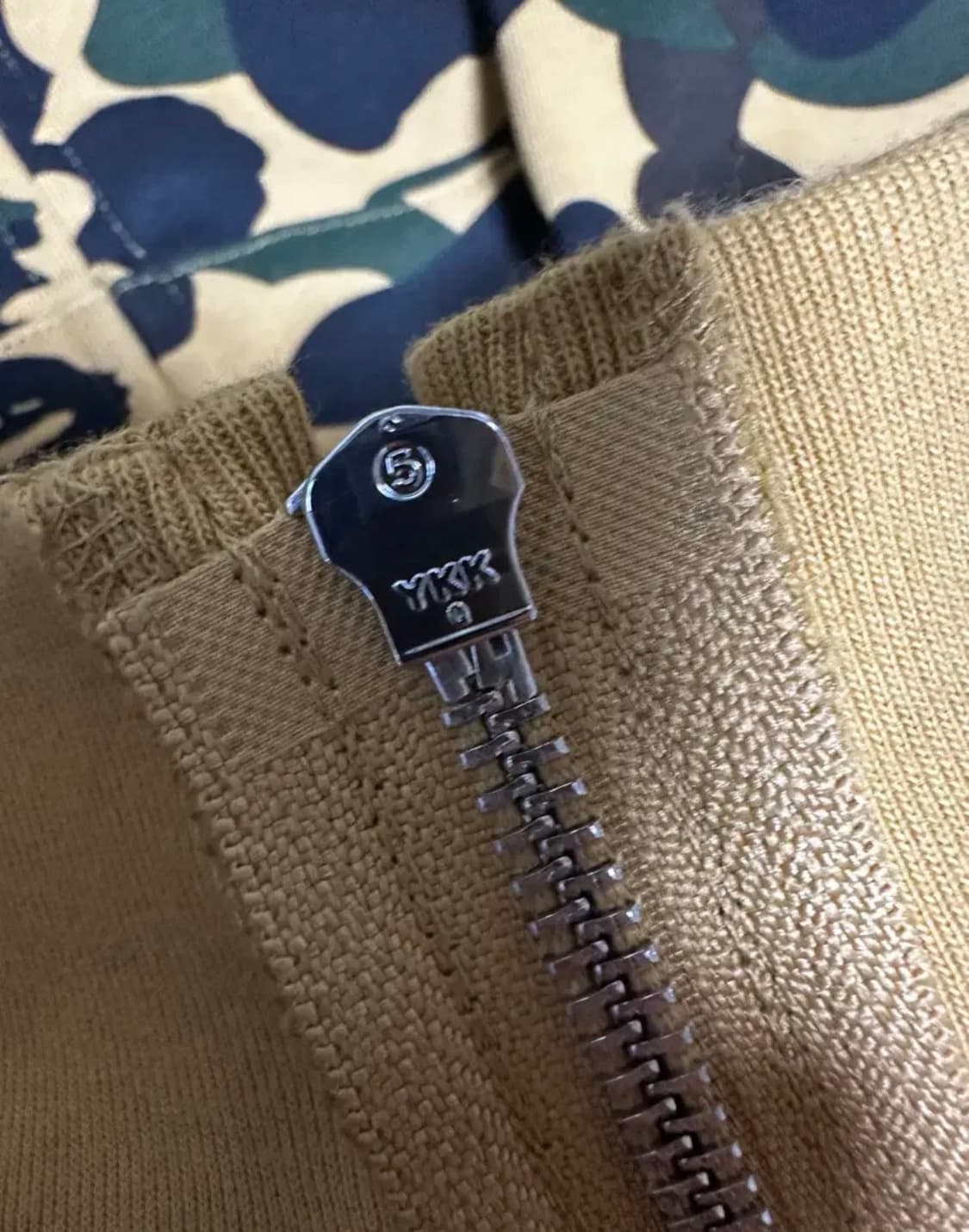 베이프 샤크후드 황계 새상품 네고 가능 상품이미지3