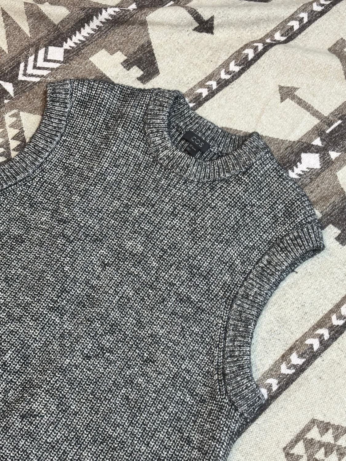 cos 울혼방 그레이 니트 베스트  상품이미지4