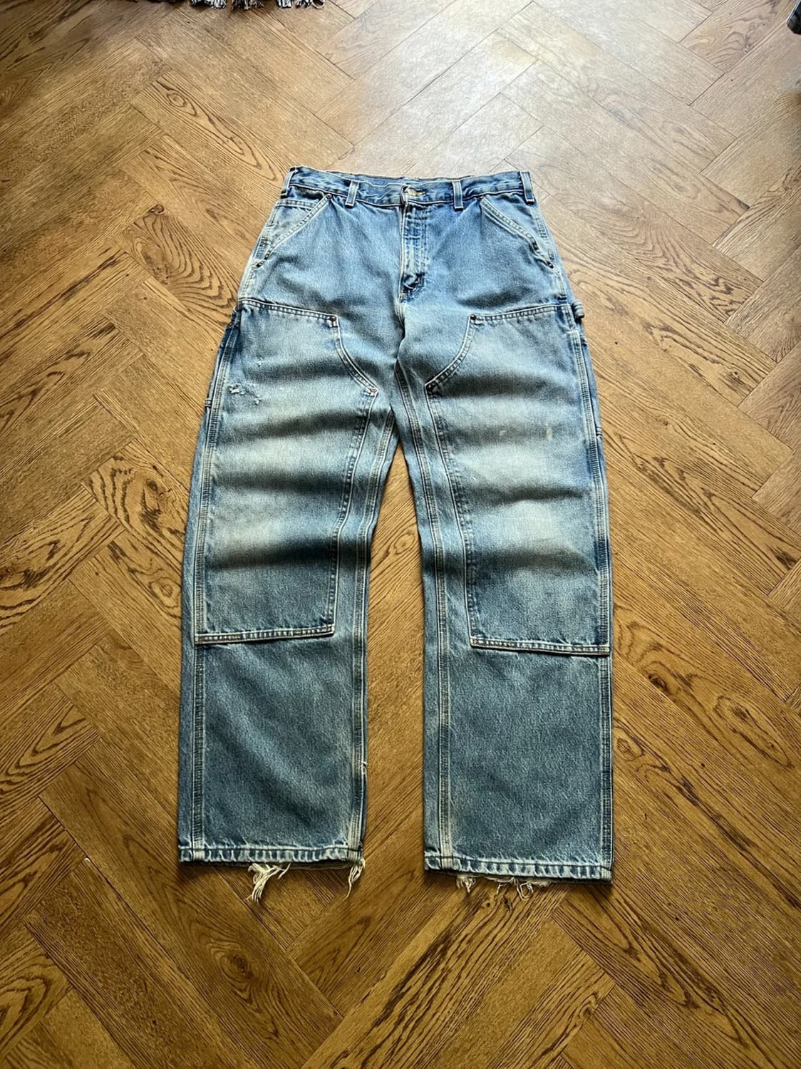 [32]칼하트 USA 덩가리핏 빈티지 데미지드 더블니 워크 데님 팬츠 상품이미지1