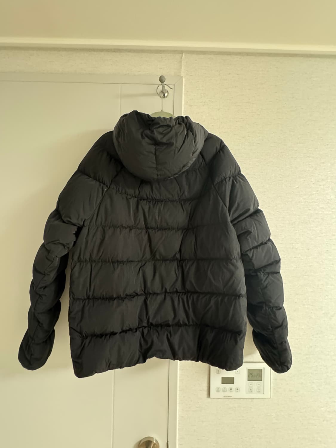 cp컴퍼니 패딩 (크롬-R 다운 자켓) 블랙 상품이미지4