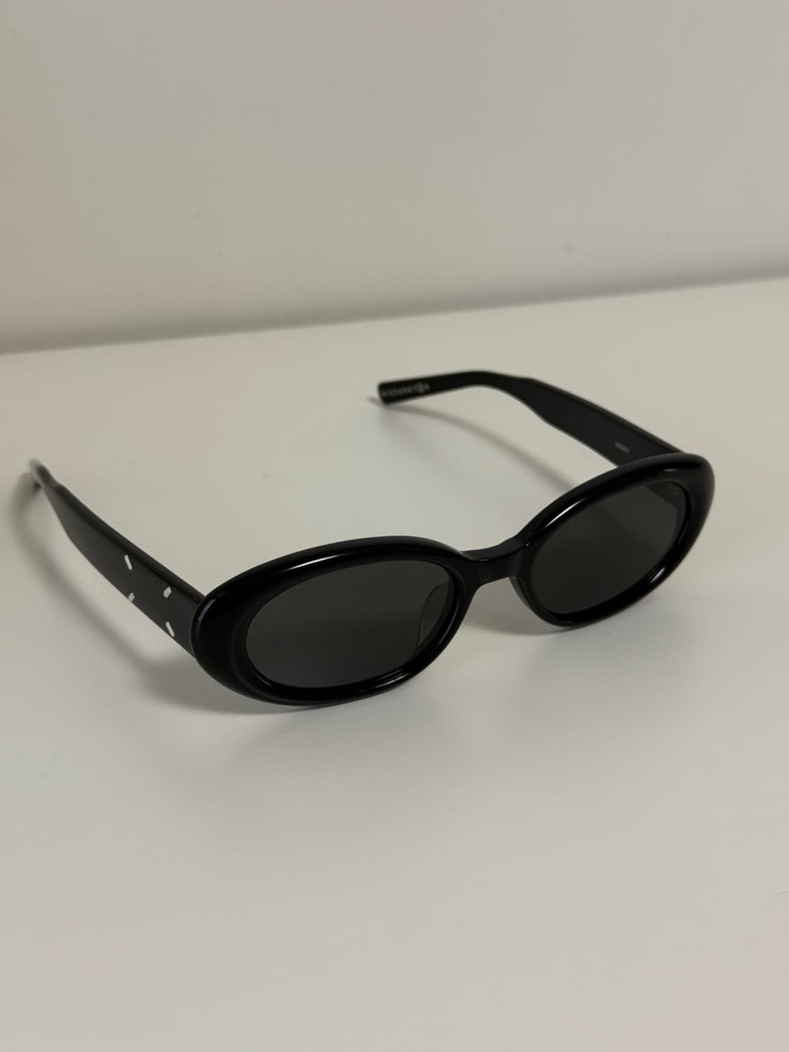 젠틀몬스터 마르지엘라 MM107 블랙 상품이미지2