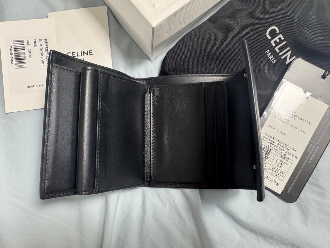 셀린느 21ss 스몰 트리폴드 월렛 블랙 상품이미지6