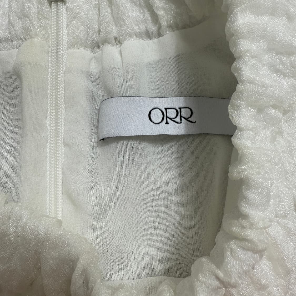 오르(ORR) 시어서커 셔링 블라우스 상품이미지6