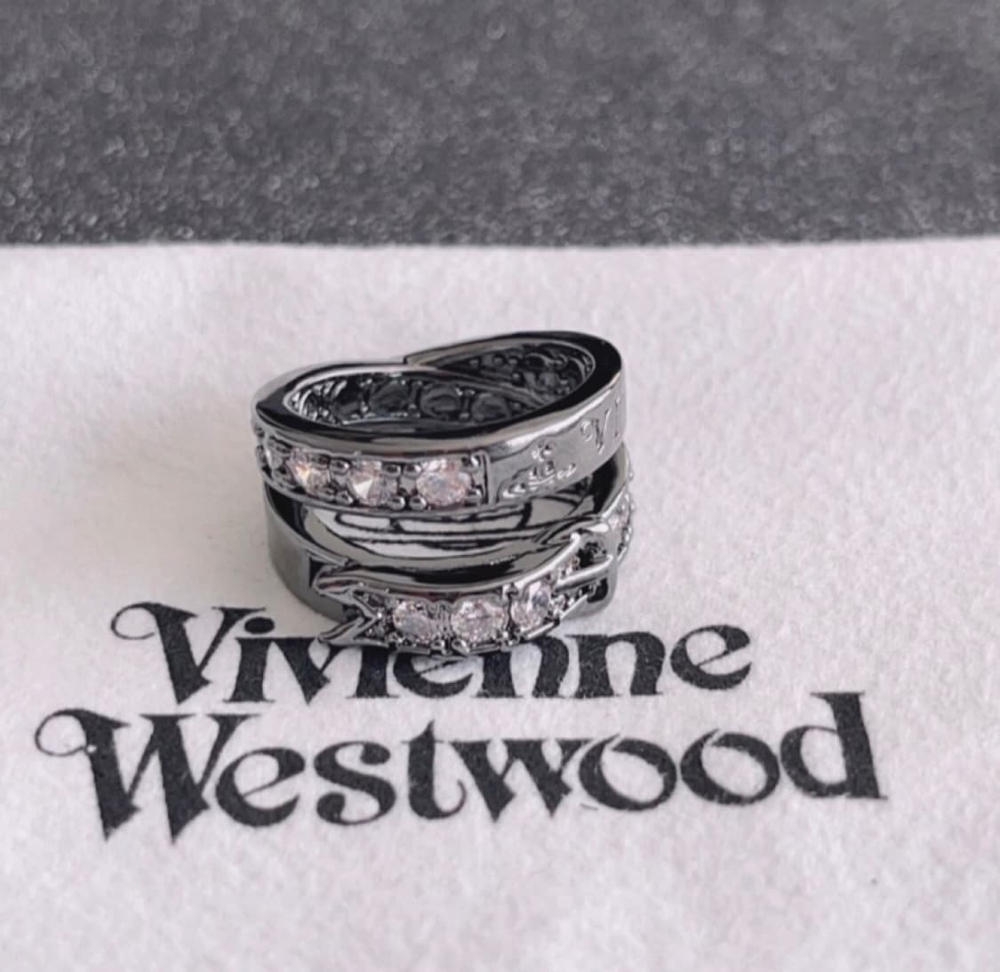 비비안웨스트우드 아카이브 크리스탈 큐빅 2단 벨트링 상품이미지1