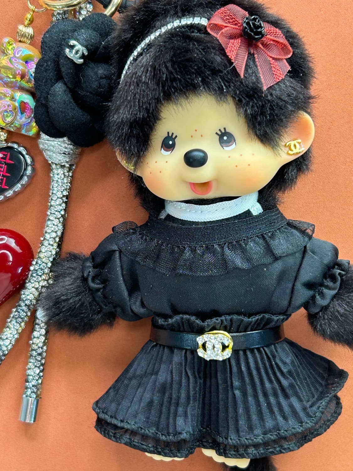 (69) ✨🖤정품몬치치커스텀_올블랙무드 레드하트포인트 상품이미지7