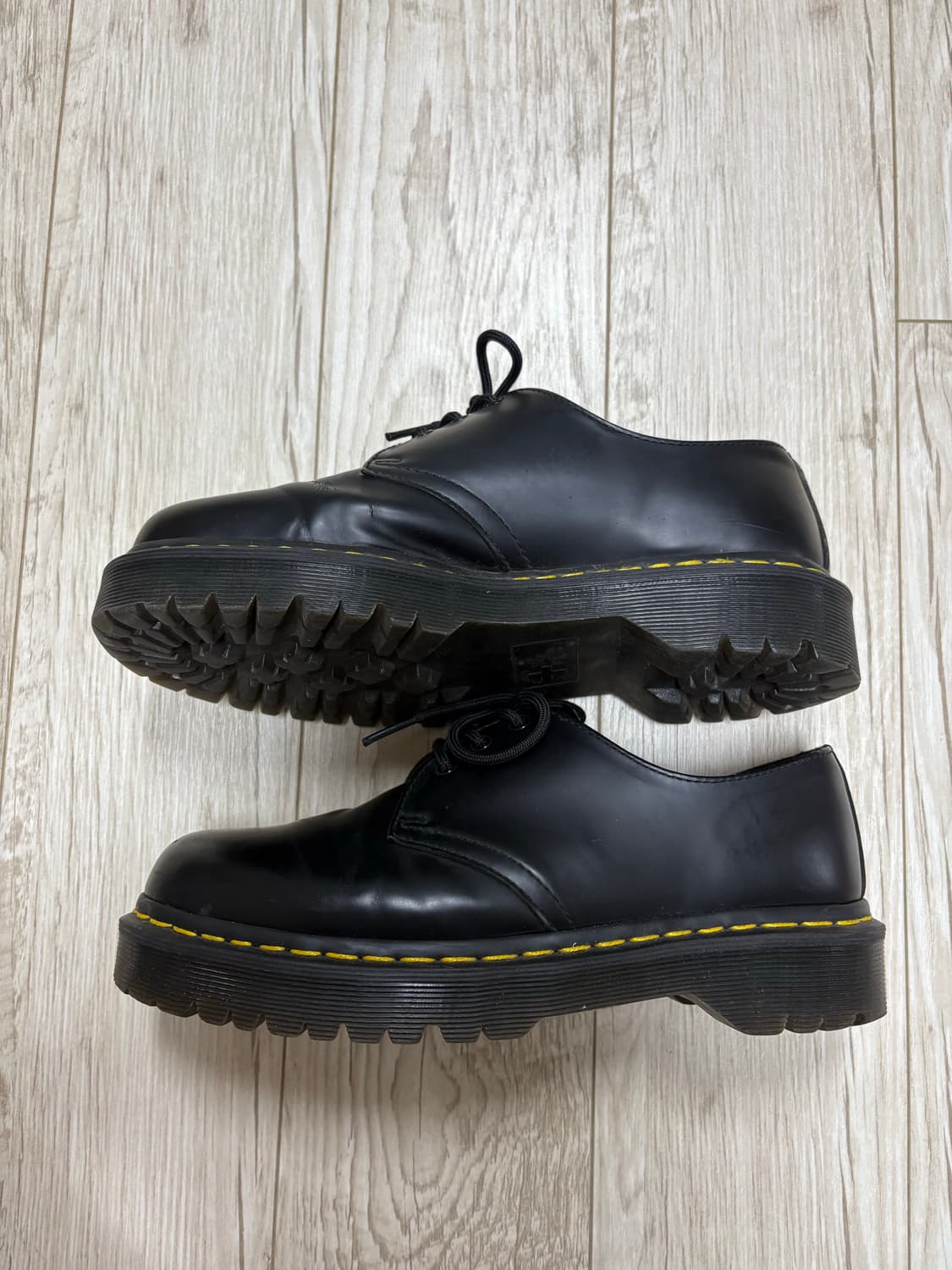 닥터마틴 1461 3홀 벡스 250 상품이미지2