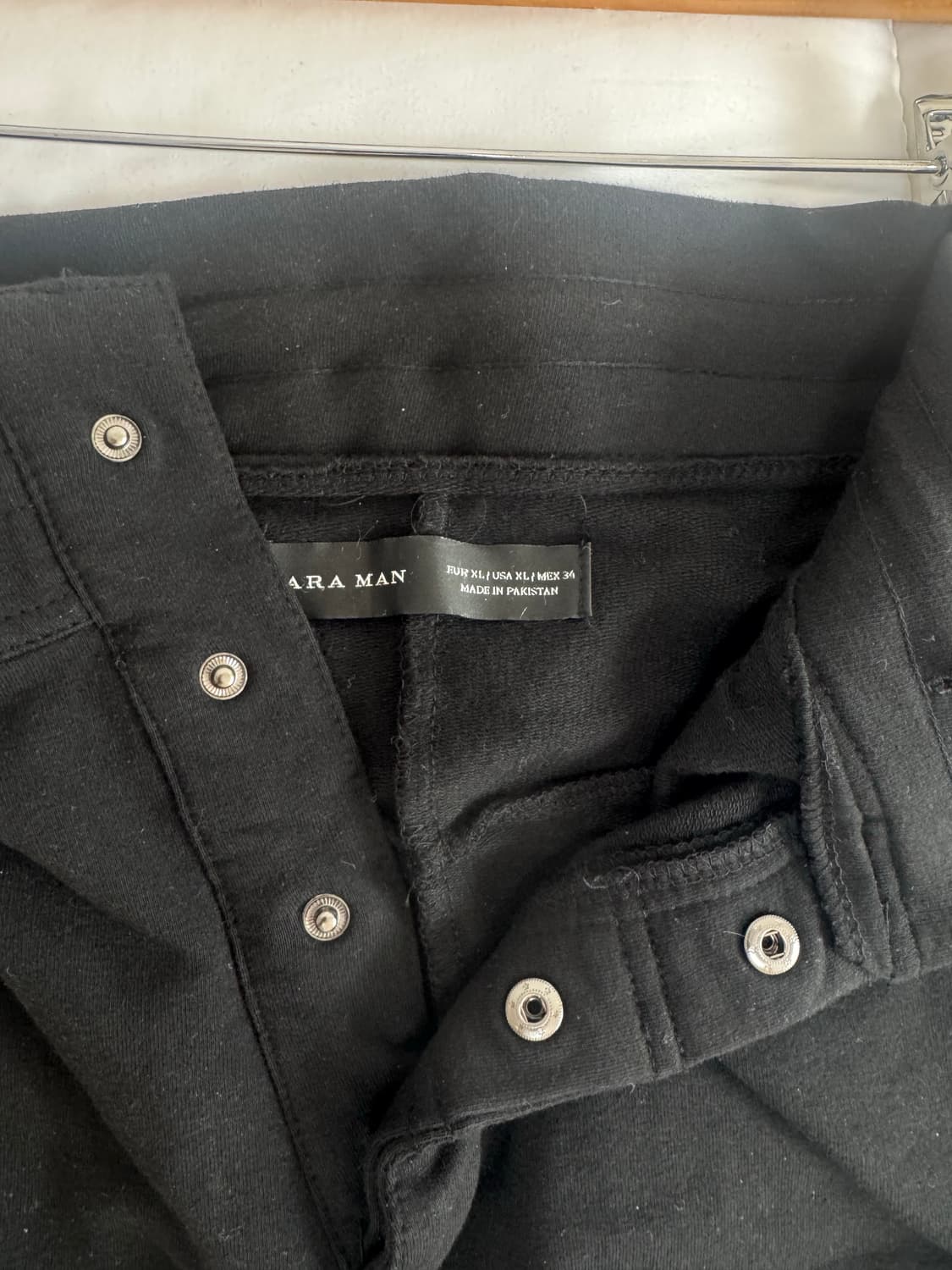 ZARA MAN 자라 블랙 무릎절개 밴딩 팬츠 XL 상품이미지2