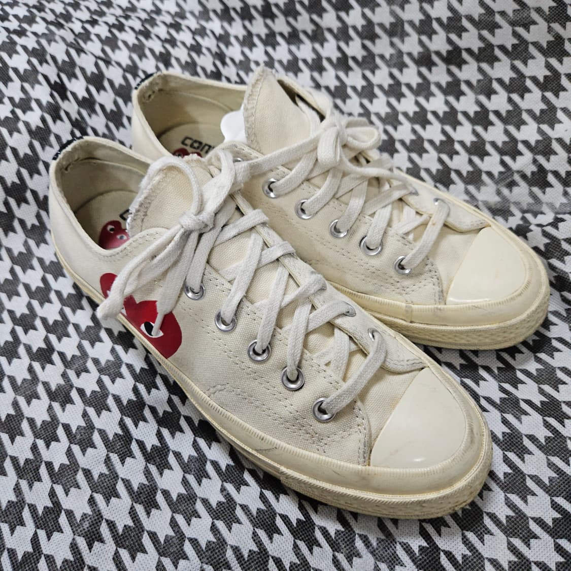 꼼데가르송X컨버스 시니커즈 급처 상품이미지2