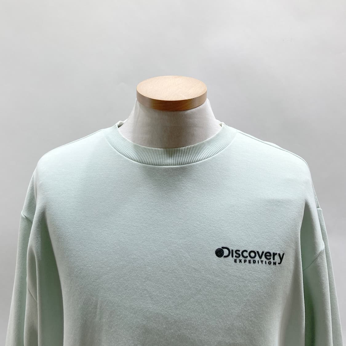 디스커버리 남성맨투맨 민트 95 영구제 상품이미지2