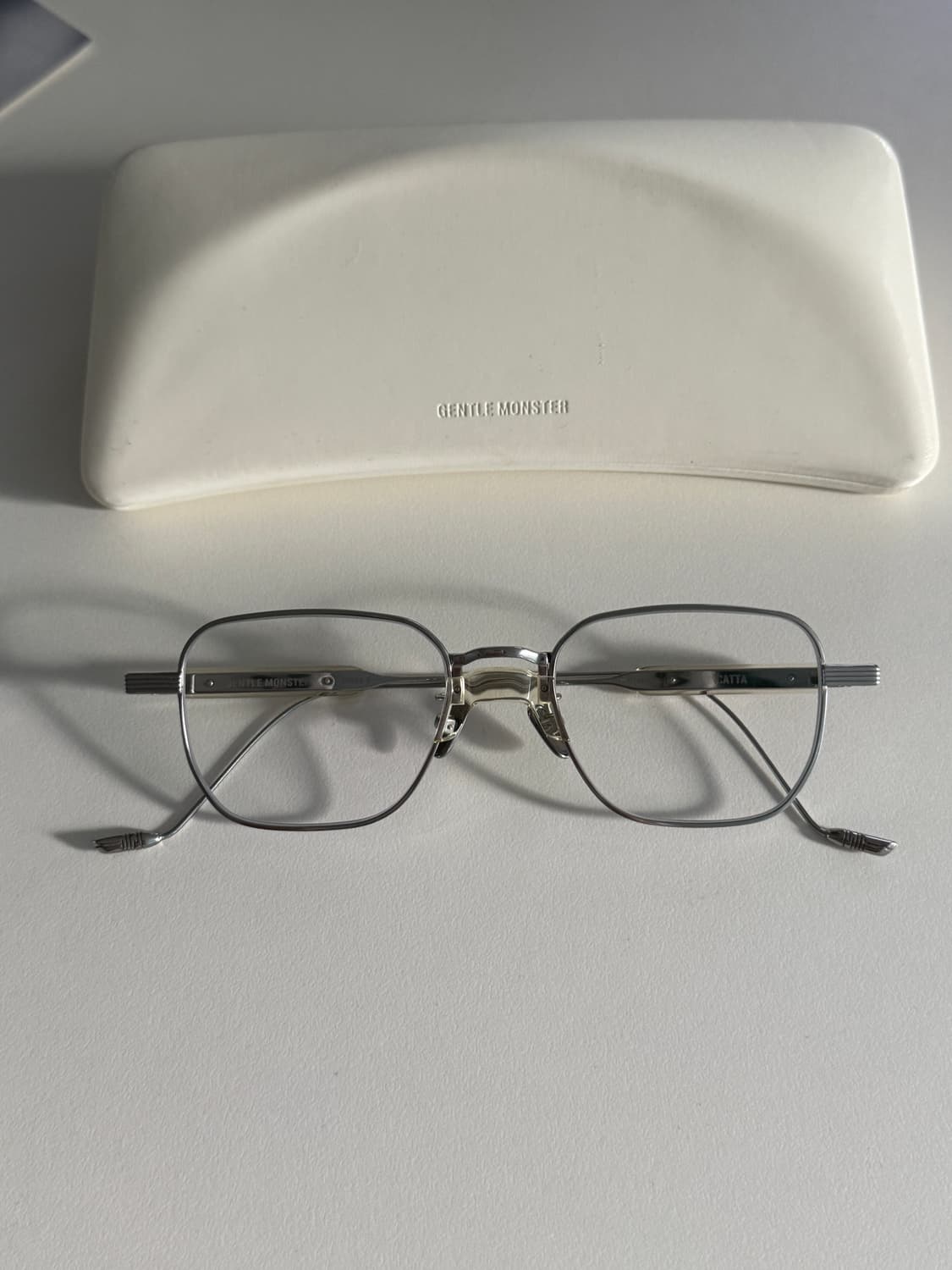 젠틀몬스터 카타 c2 (풀박스 상품이미지3