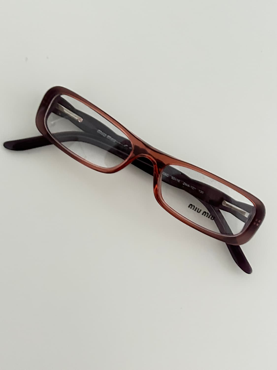 미우미우 로고 글래시스 상품이미지2