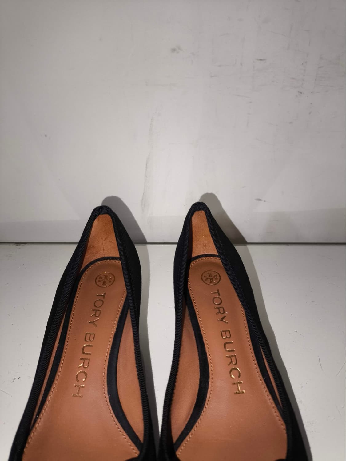 5.5 230mm 토리버치 스웨이드 펌프스 힐 상품이미지5