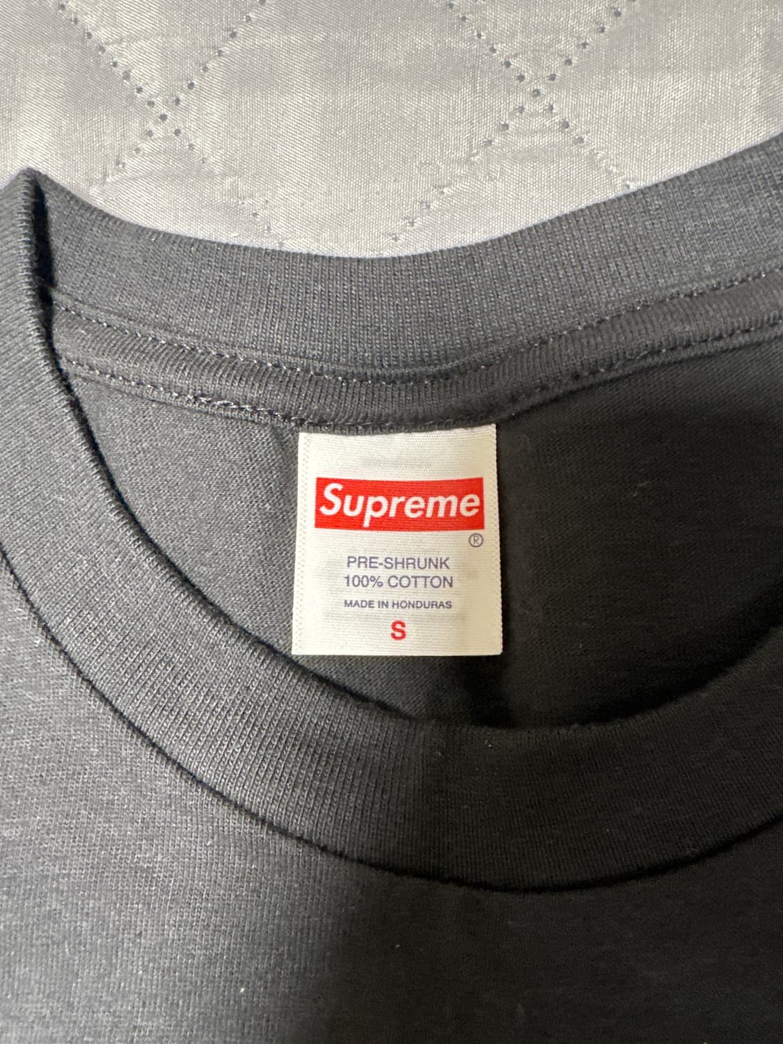 슈프림 카티 포토티 블랙 s 상품이미지3