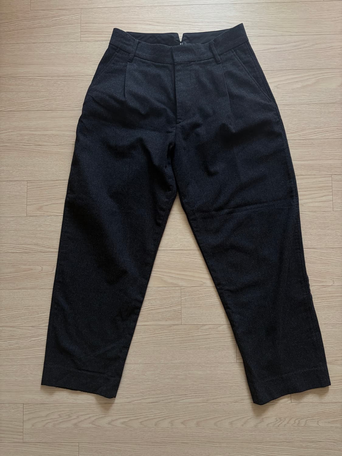 J+ wool trousers 상품이미지1