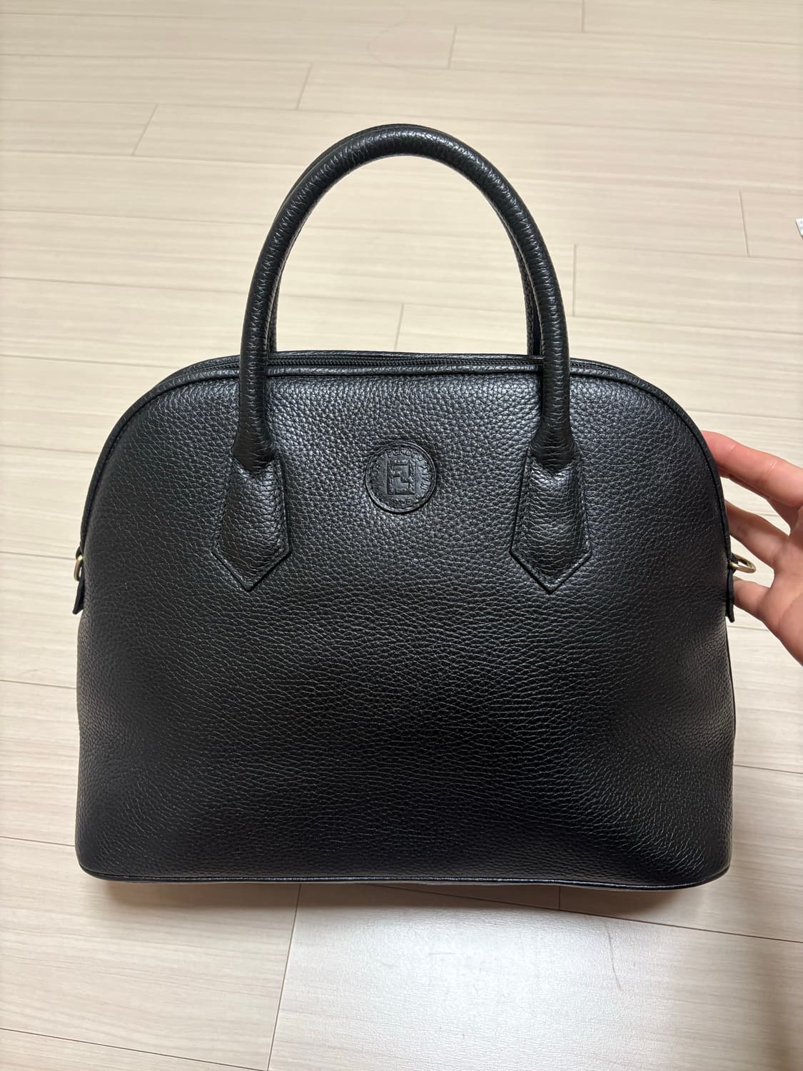 펜디 2way 가방 판매합니다! 상품이미지1