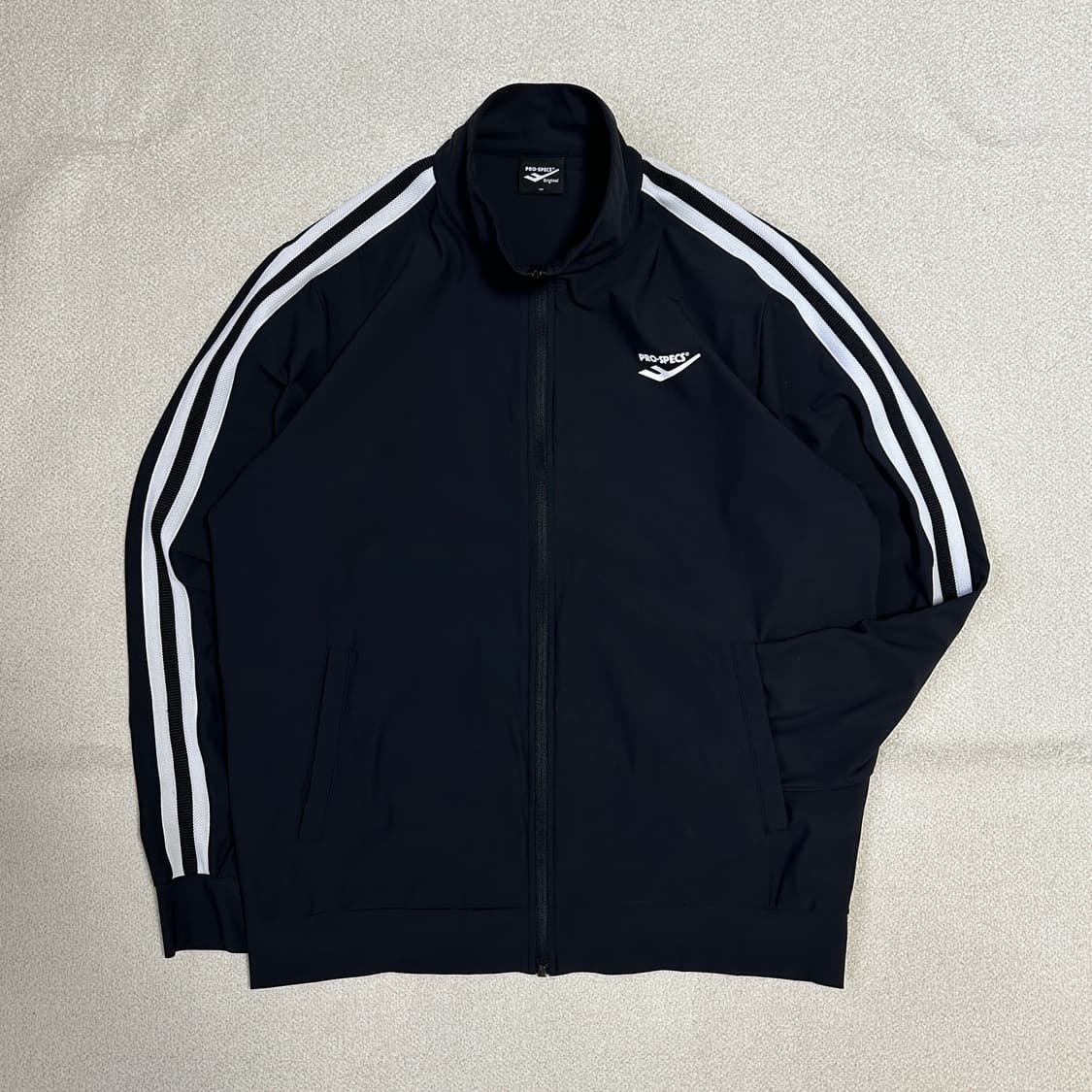 프로-스펙스 스타일 스트라이프 트리코트 상의 상품이미지1