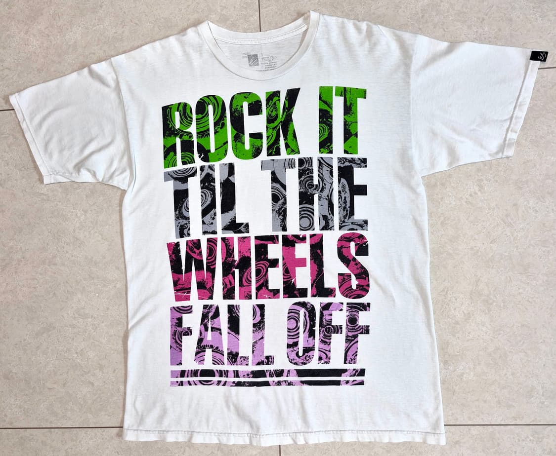 00's
és VINTAGE SKATE T-SHIRT
[L] 상품이미지2