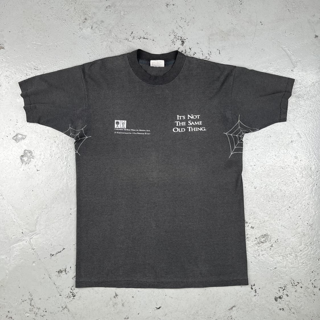 아담스패밀리 무비 프로모 반팔티 상품이미지2