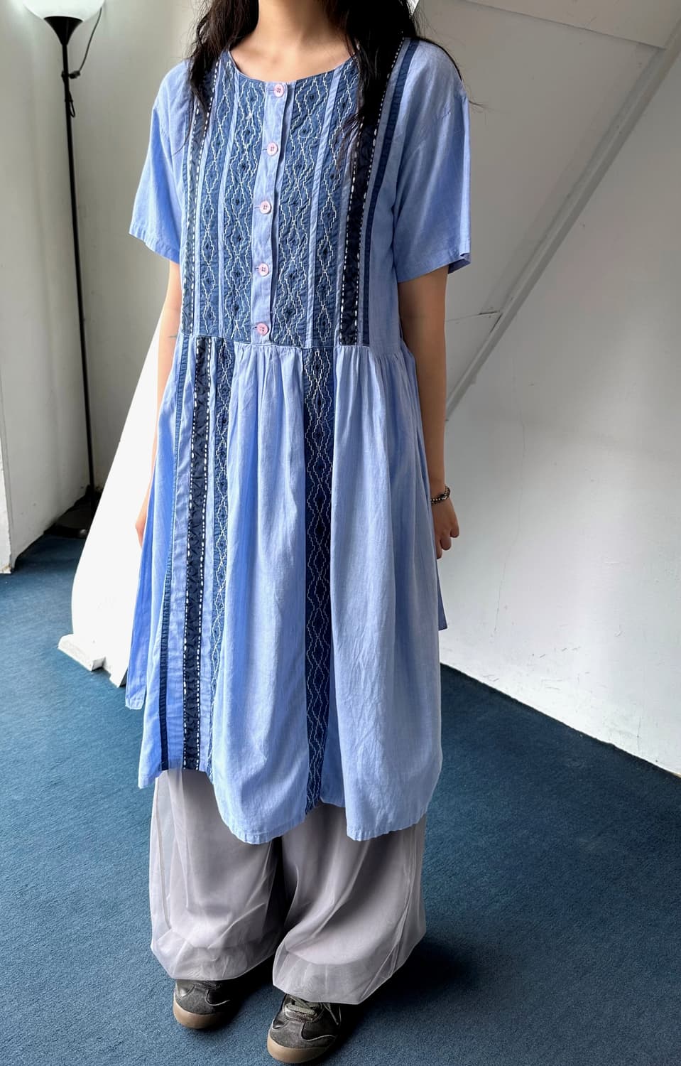 Light cotton design patch onepiece 상품이미지2